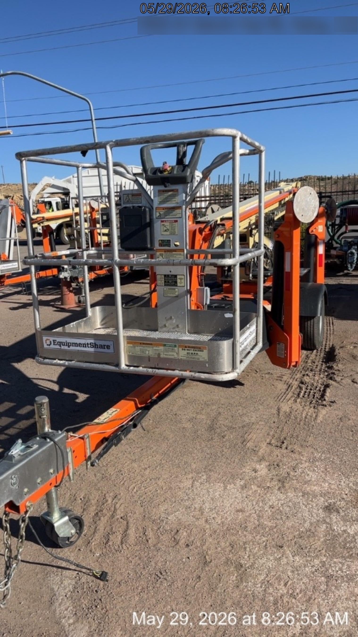 2022 JLG T350