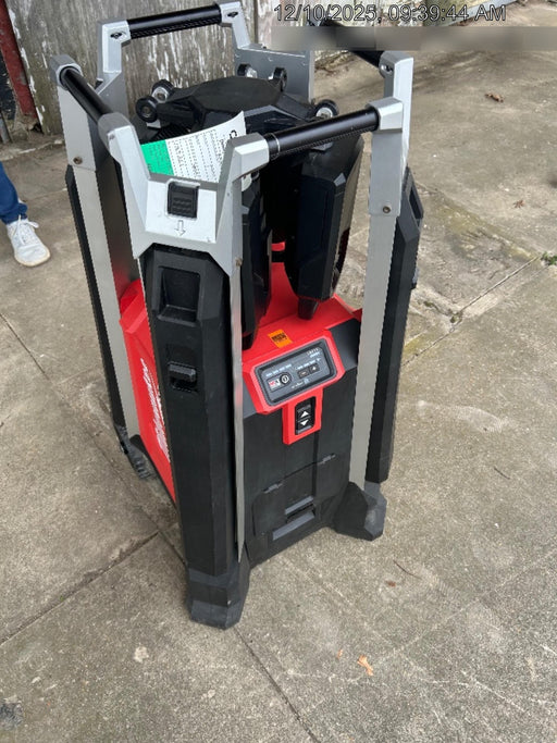 2021 MILWAUKEE MXF041-1XC