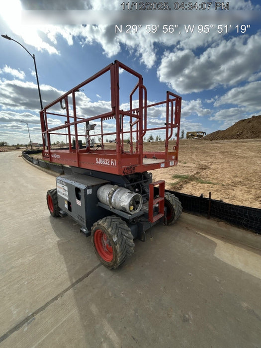 2017 SKYJACK SJ6832 RT