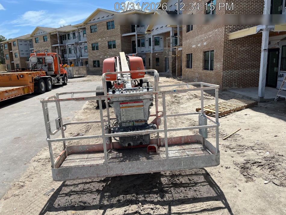 2022 JLG 660SJ
