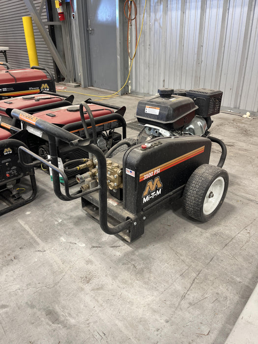 2025 MI-T-M CW-3504-5MGH