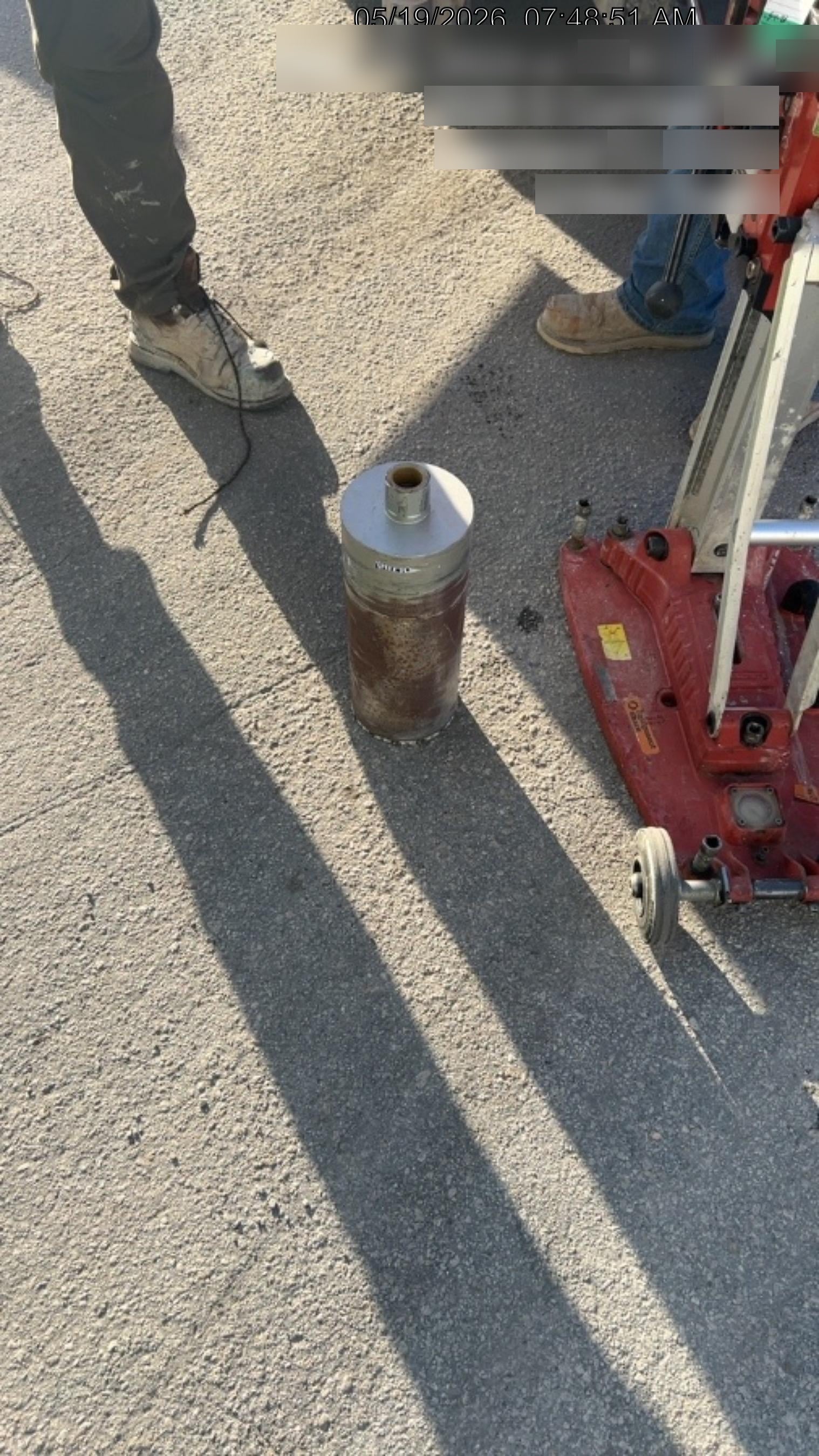 2022 HILTI DD250E