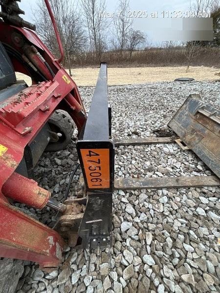2024 ARROW MATERIAL HANDLING 48" Pallet Forks - Arrow