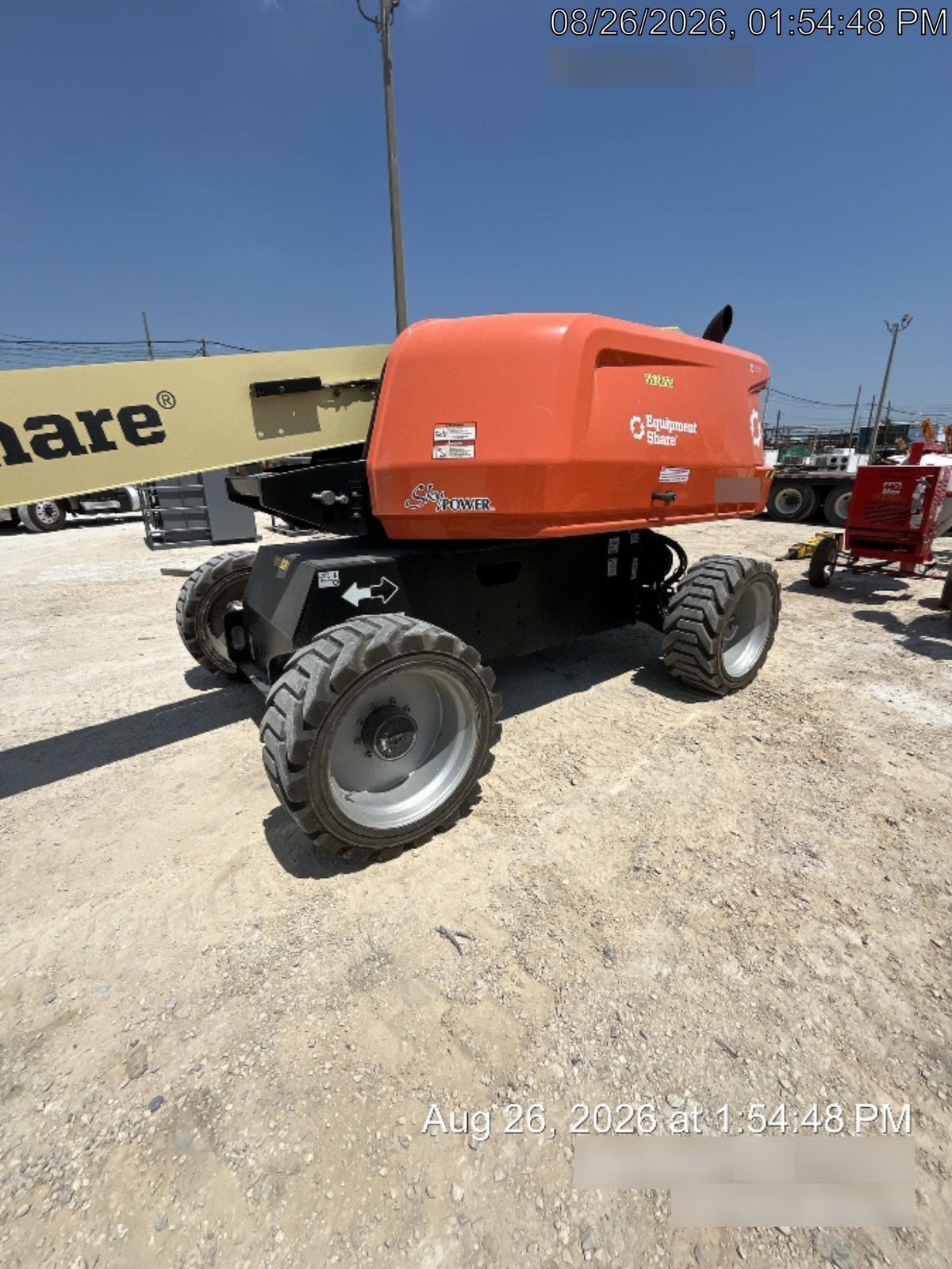 2025 JLG 660SJ