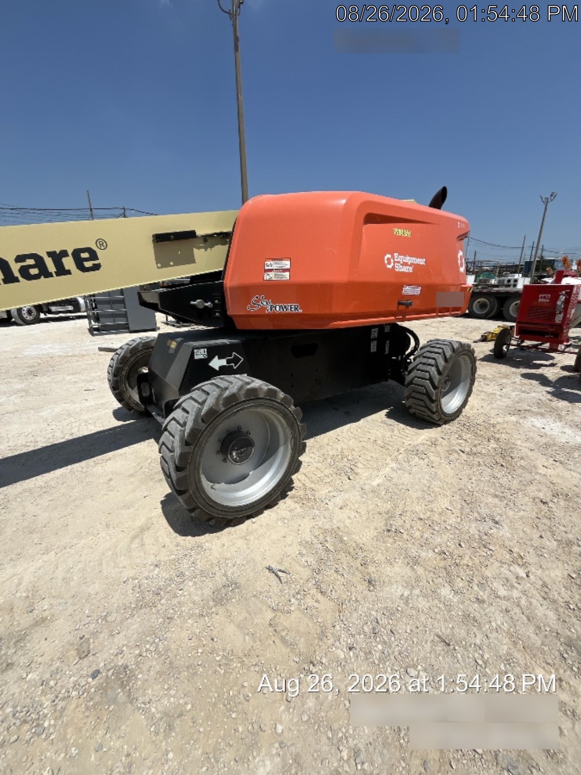2025 JLG 660SJ