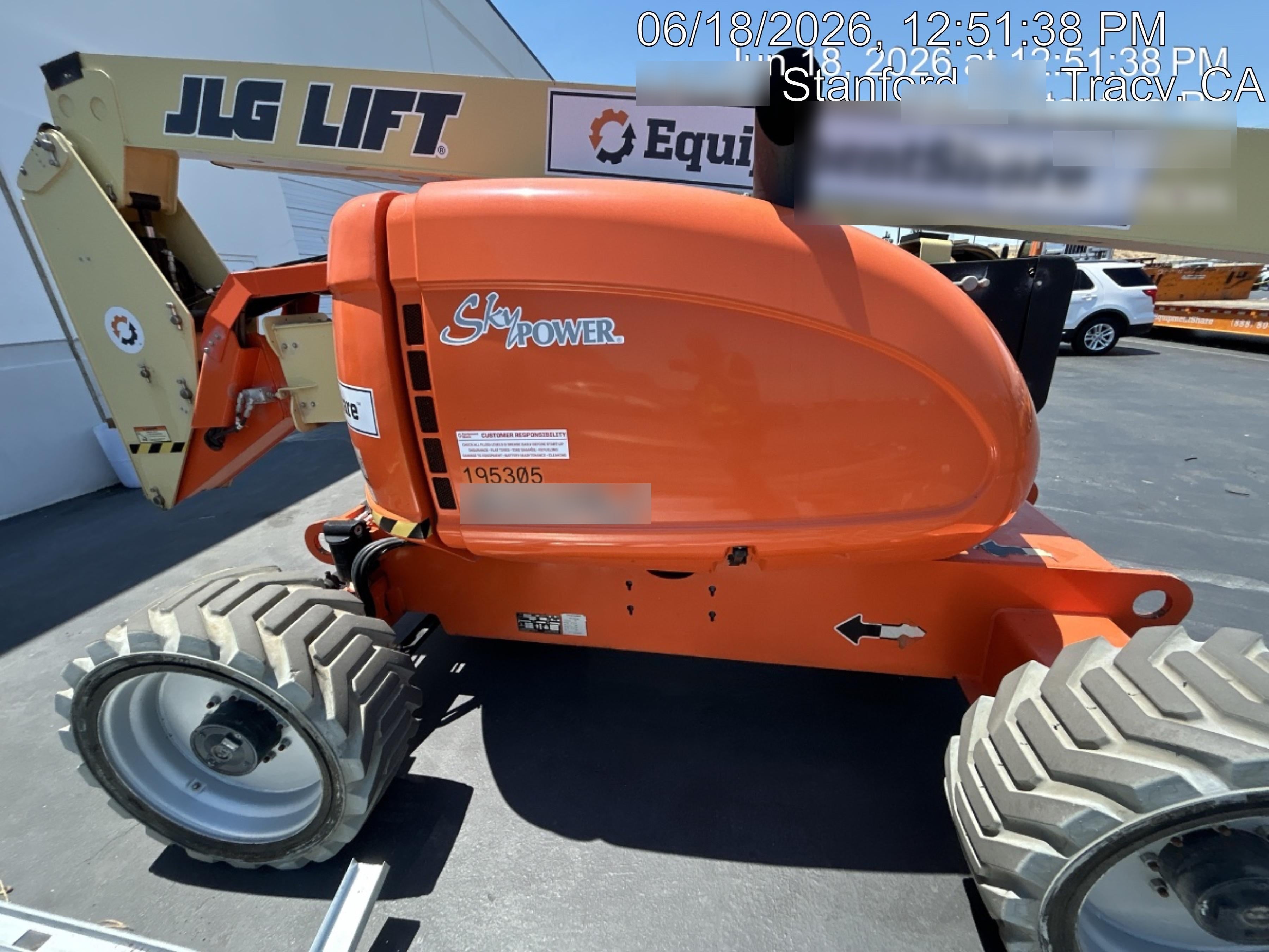 2021 JLG 600AJ