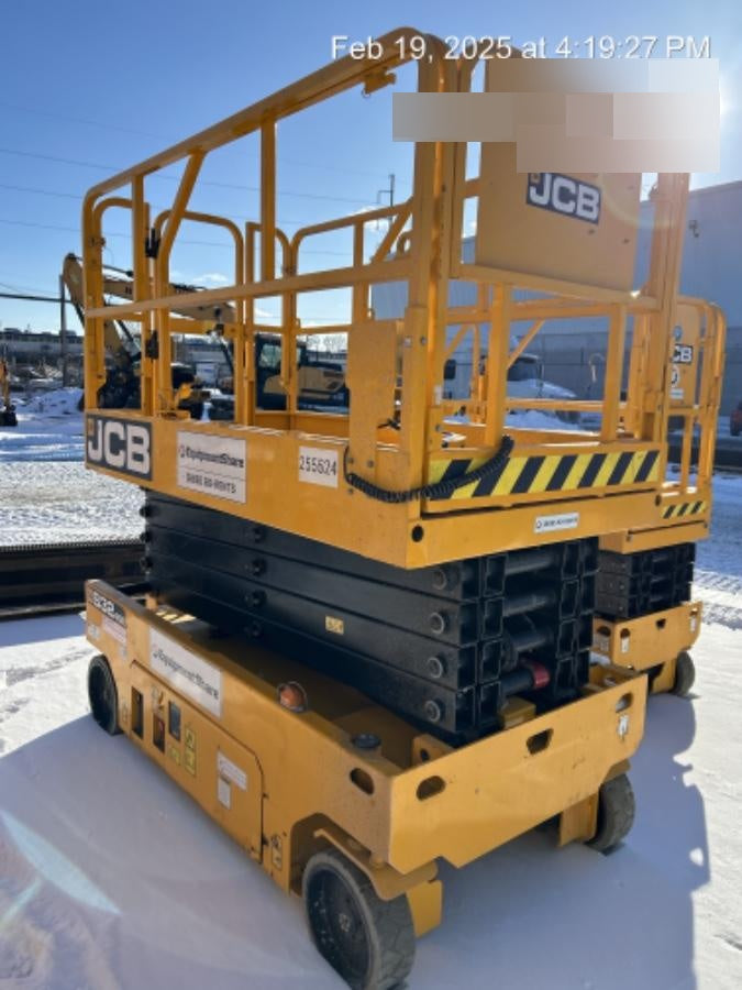 2022 JCB S3246E