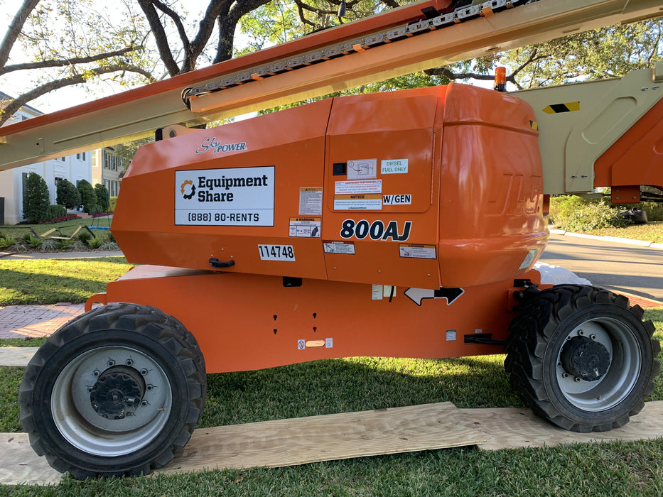 2021 JLG 800AJ