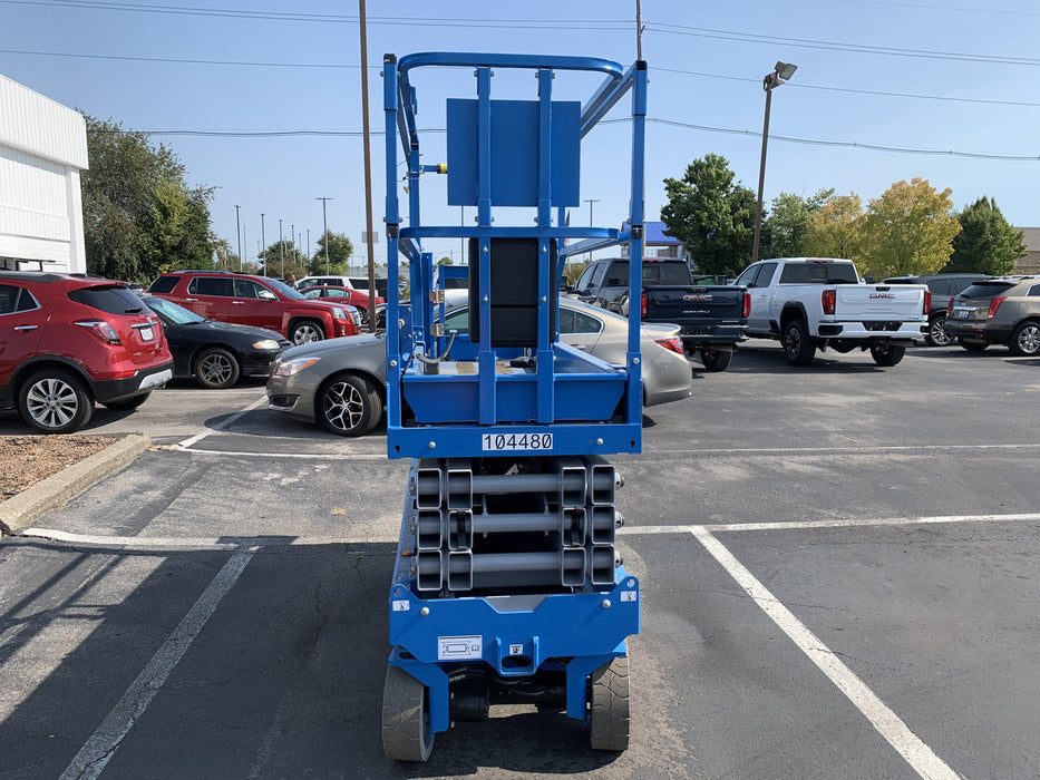 2020 Genie GS-2632 Solid NM Tires, Folding Rails with Half-Height Swing Gate, Beacon