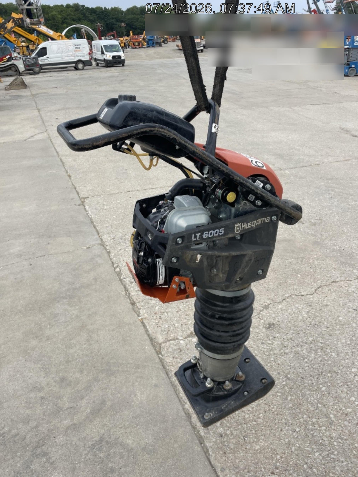 2025 HUSQVARNA LT6005