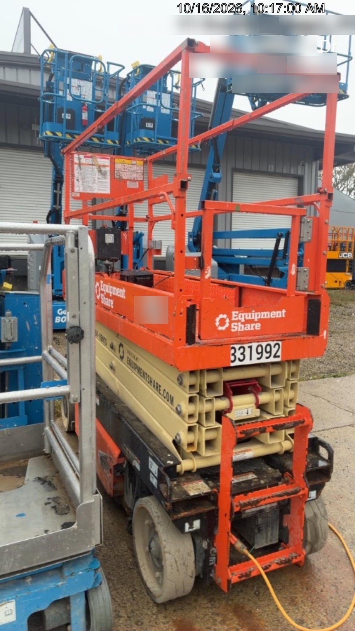 2023 JLG ES2632