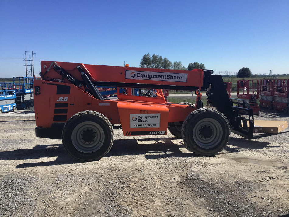 2020 SKYTRAK 8042