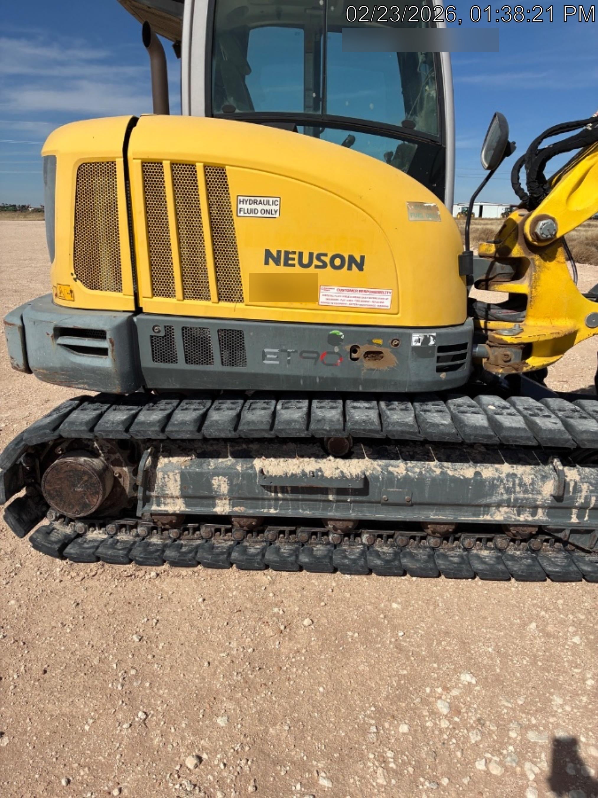 2019 Wacker Neuson ET90 Enclosed Cab, Hybrid Tracks, Long Dipperstick, T4, Hydraulic Thumb w/Manual QC, Buckets: 18/24/36"