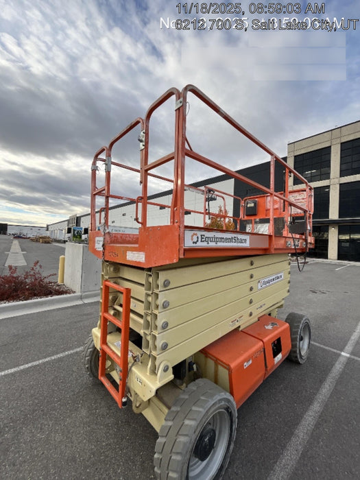 2021 JLG 4069LE