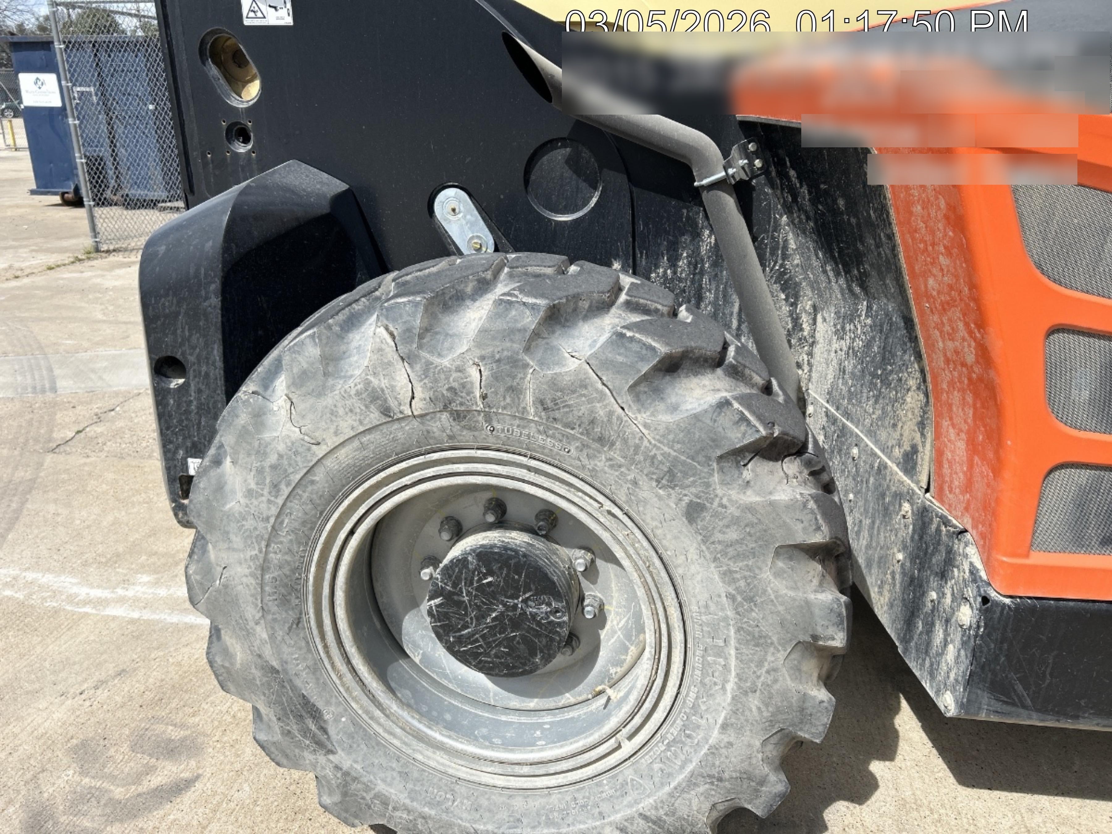 2025 JLG 1732