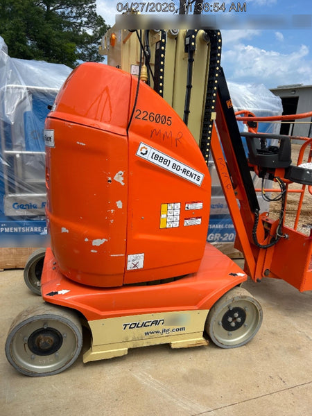 2022 JLG 26E
