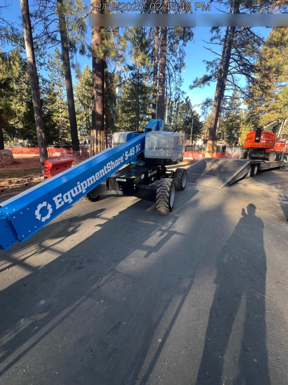 2025 JLG 460SJ