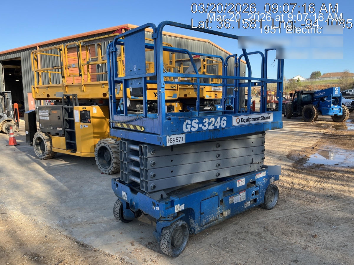 2021 GENIE GS-3246