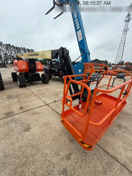 2026 JLG 800AJ