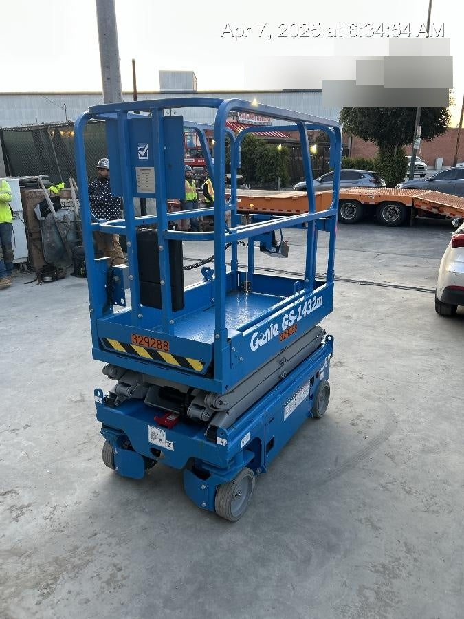2023 GENIE GS-1432