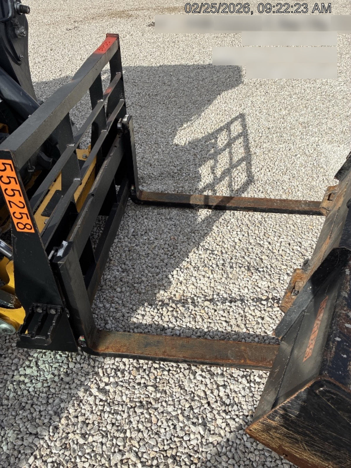 2025 ARROW MATERIAL HANDLING F5100CB - 72"