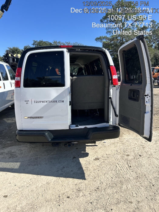 2025 CHEVROLET Express Van - Rental