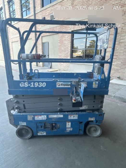 2019 Genie GS-1930 Fixed rails with chain Entry