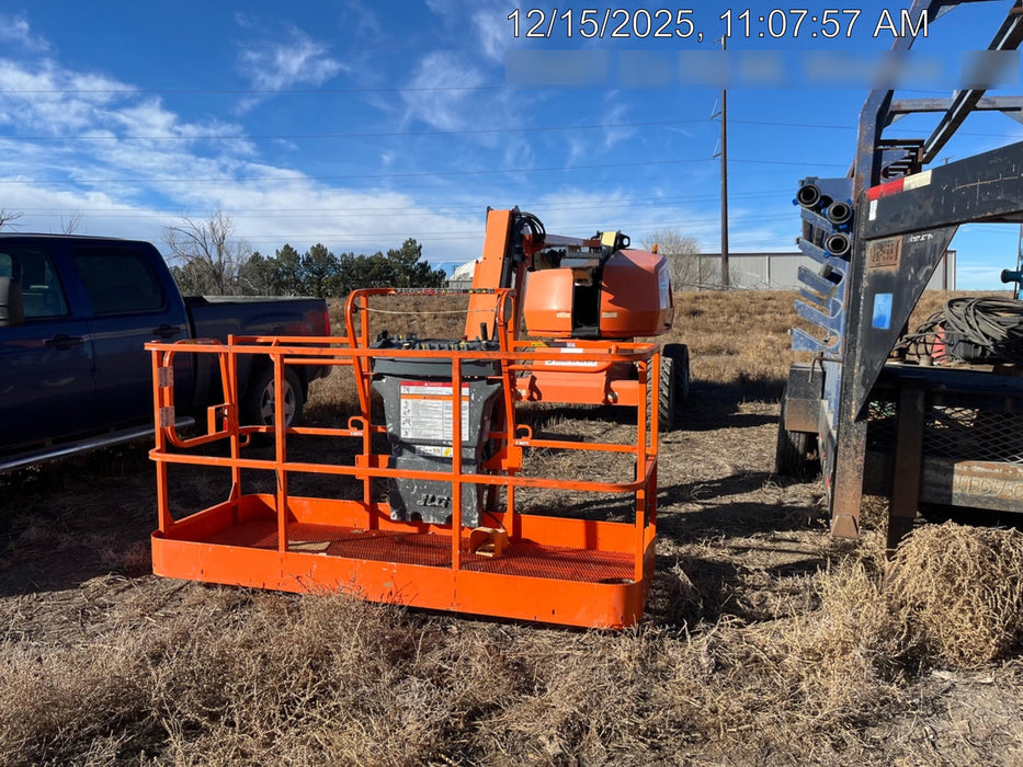 2019 JLG 460SJ