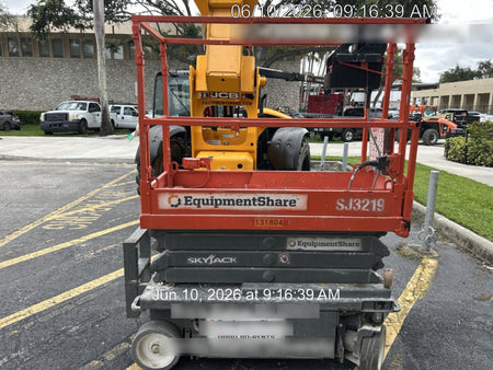 2021 SKYJACK SJ3219
