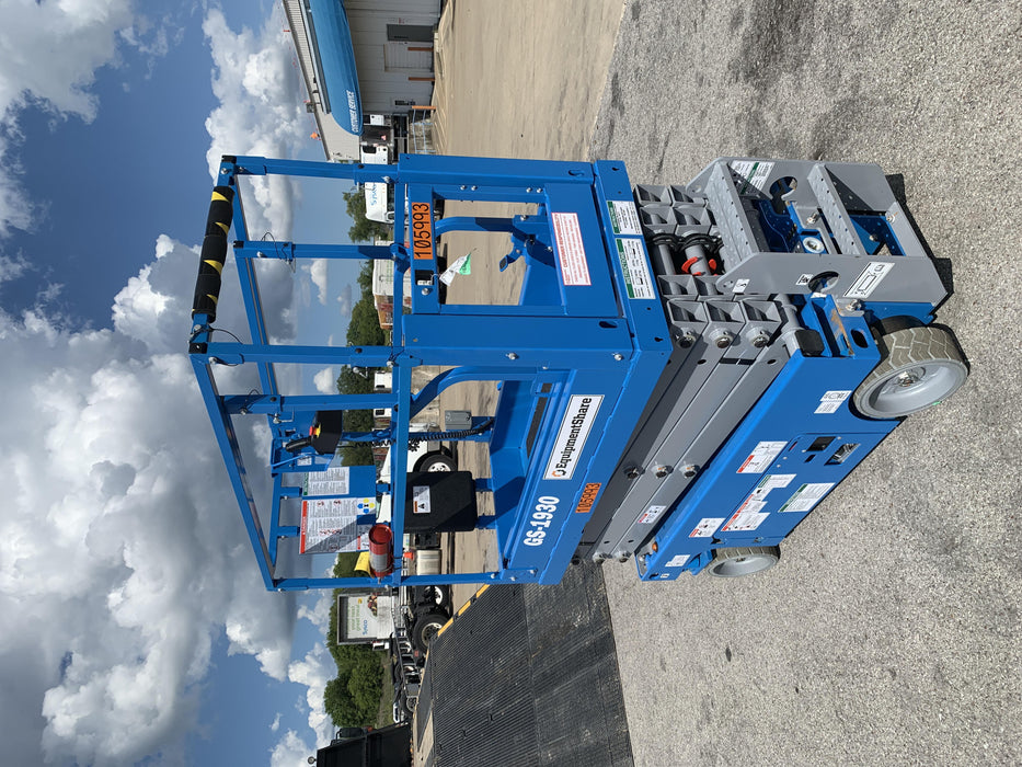 2020 Genie GS-1930 Solid Non Marking Tires, Beacon, Folding rails with half height swing gate