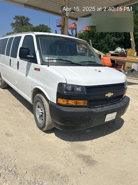2023 CHEVROLET Express Van - Rental