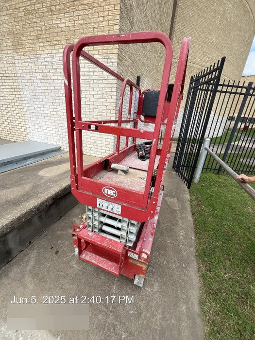 2019 MEC 1330SE Standard Options