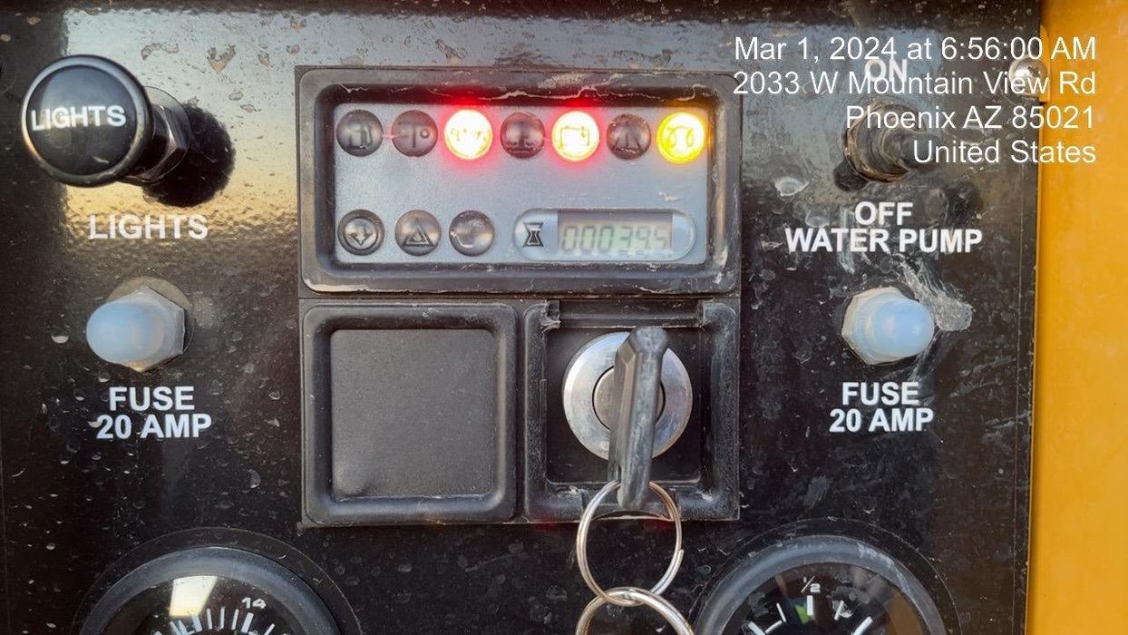 2023 VAC-TRON LP573XDT