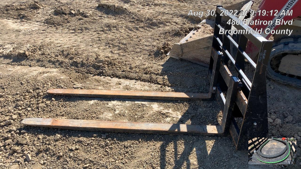 2022 ARROW MATERIAL HANDLING 60" Pallet Forks - Arrow