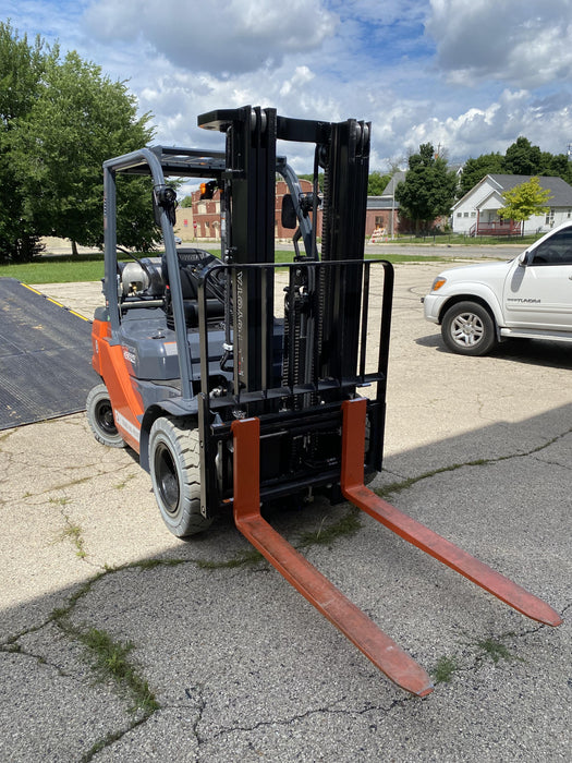 2022 TOYOTA 50-8FGU25