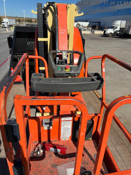 2020 JLG T26E