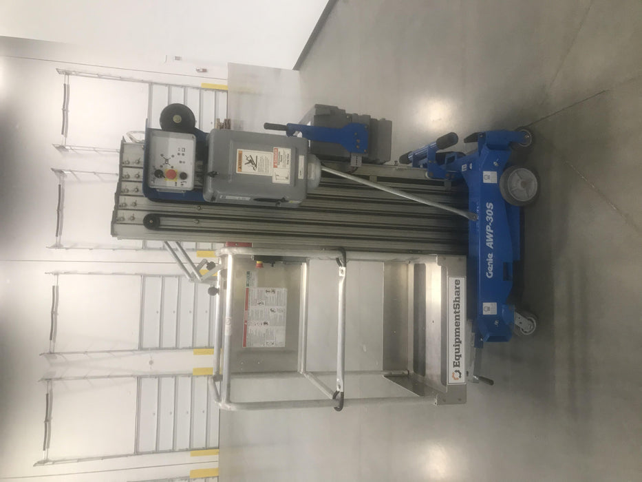 2019 GENIE AWP-30S