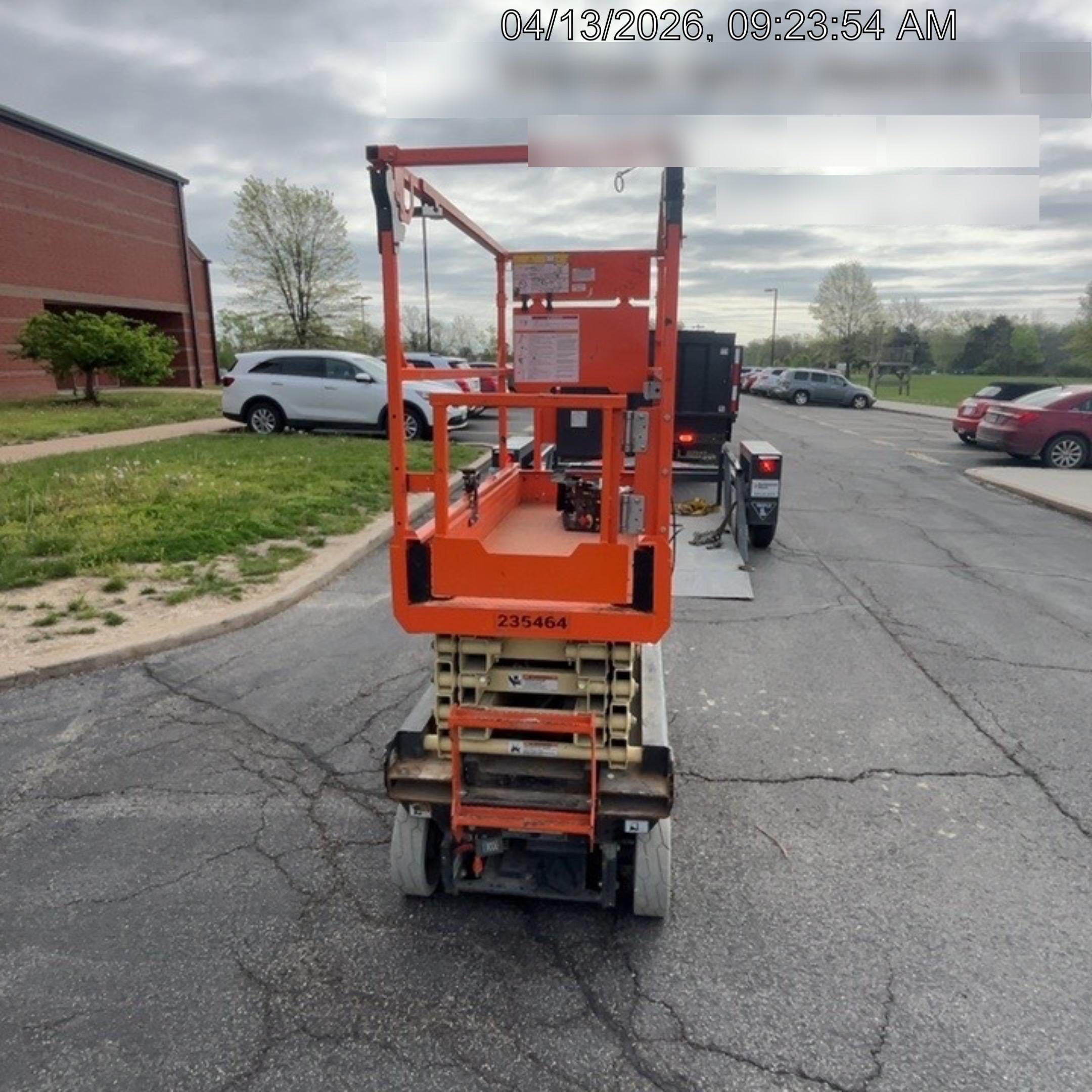 2022 JLG ES1932