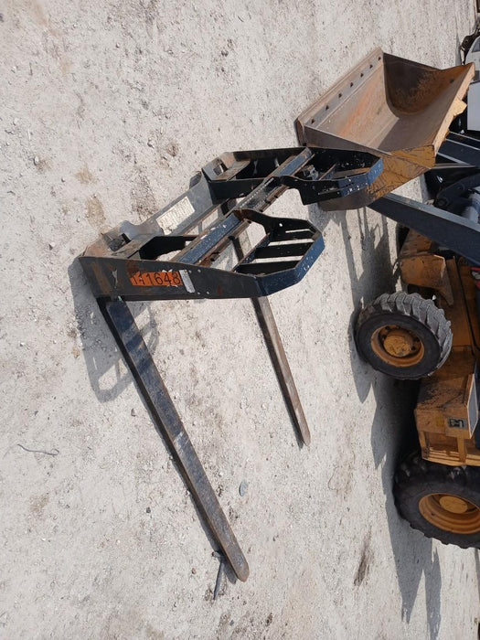 2020 BOBCAT 48" Pallet Forks - Bobcat