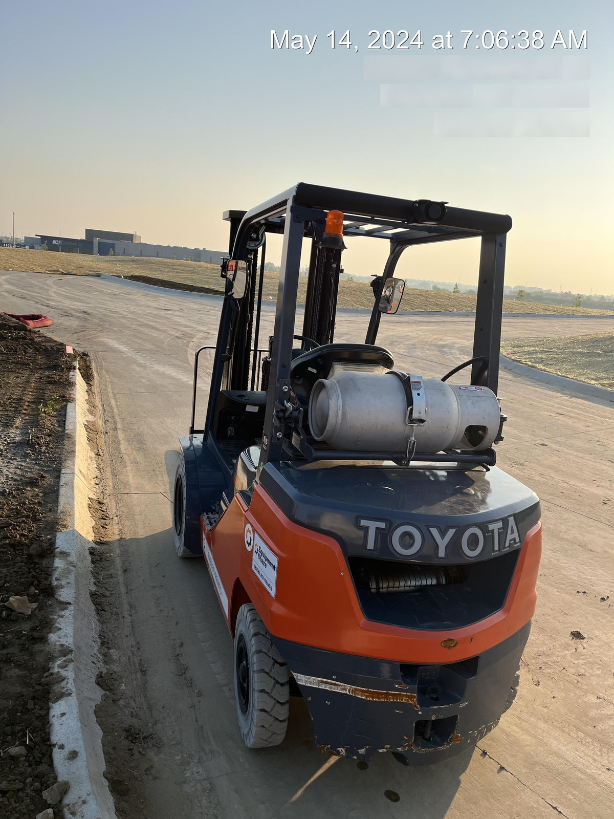 2022 TOYOTA 50-8FGU25