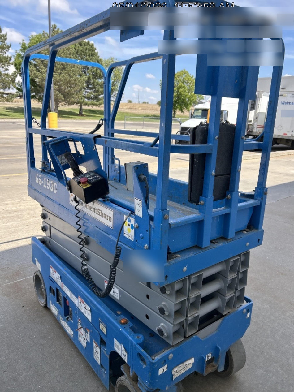 2020 Genie GS-1930 Fixed rails with chain entry gate - Pre A92.20