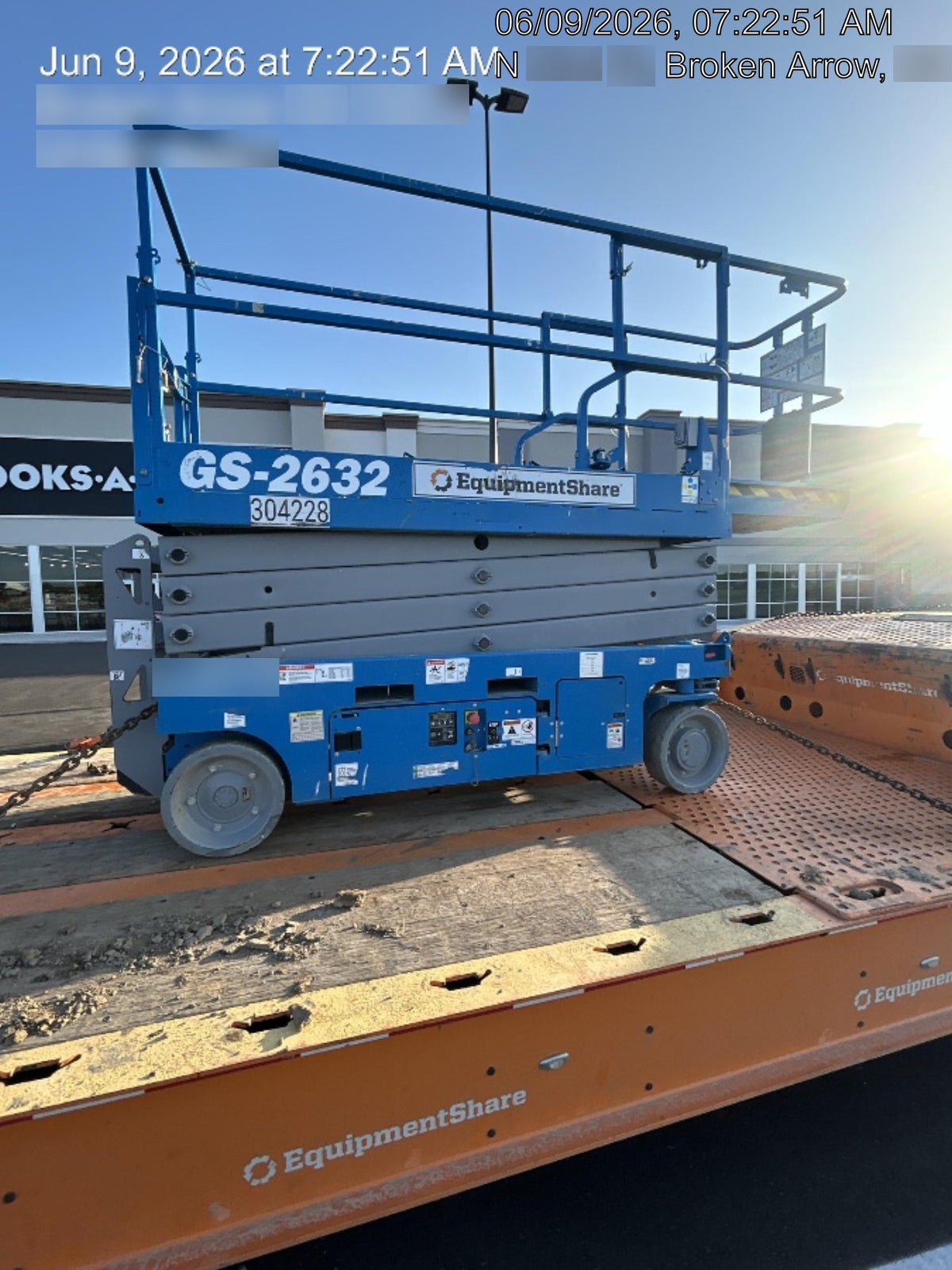 2023 GENIE GS-2632