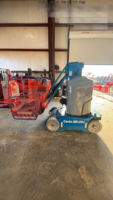 2020 GENIE GR-26J