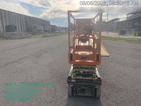 2025 JLG ES1932