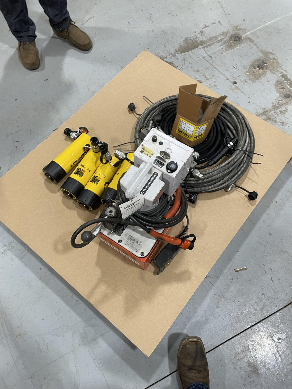 2022 ENERPAC AM41