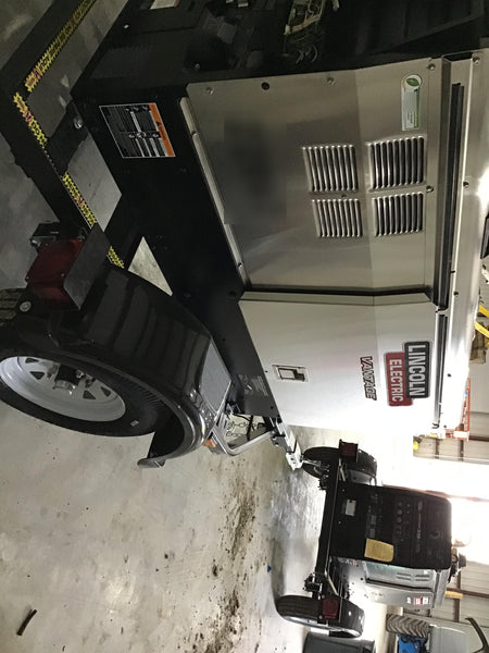 Lincoln Electric Vantage 322 Lincoln Vantage 322 Welder w/Trailer