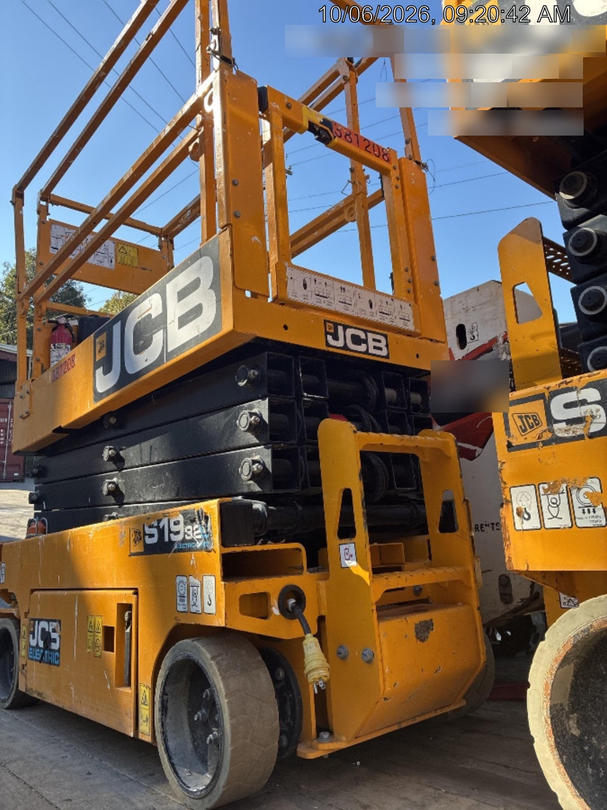 2024 JCB S1932E