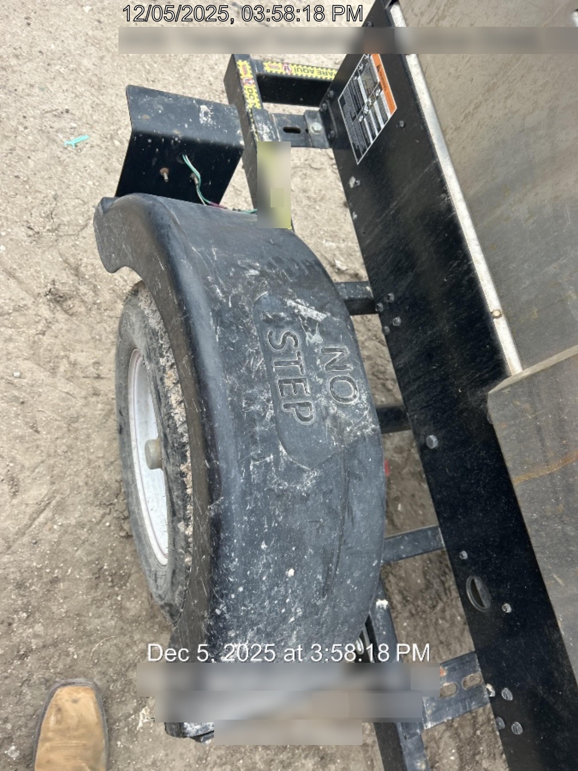 2024 Lincoln Electric LE400 Kubota V1505, Trlr, Cable Rack, Light Kit, ES Decals, T3