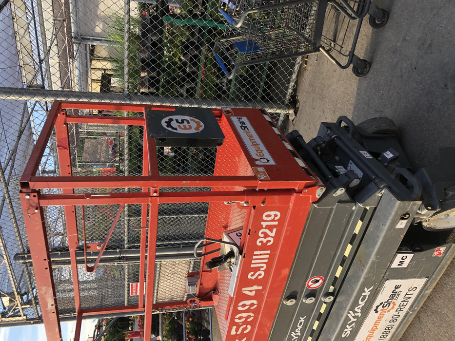 2017 Skyjack SJIII-3219 Skyjack SJ3219, Trojan Battery Set, Extended Warranty 5yr/5k hr