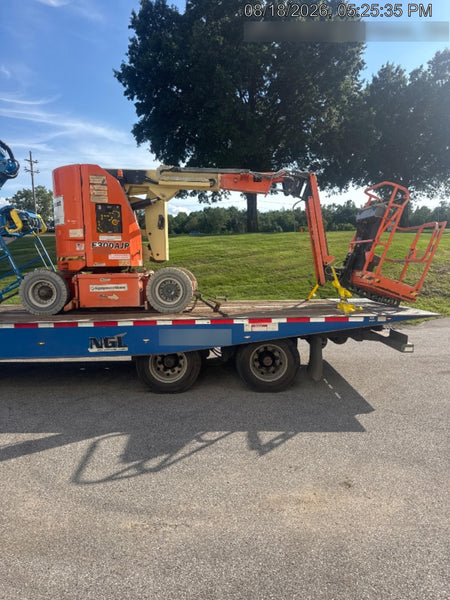 2021 JLG E300AJP